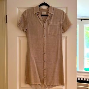 MOTHER Khaki the frenchie fray hem button front shirt dress